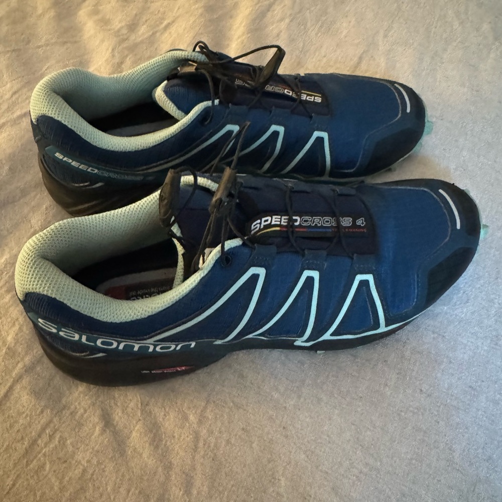 Salomon Men's Navy and Teal Athletic Shoes